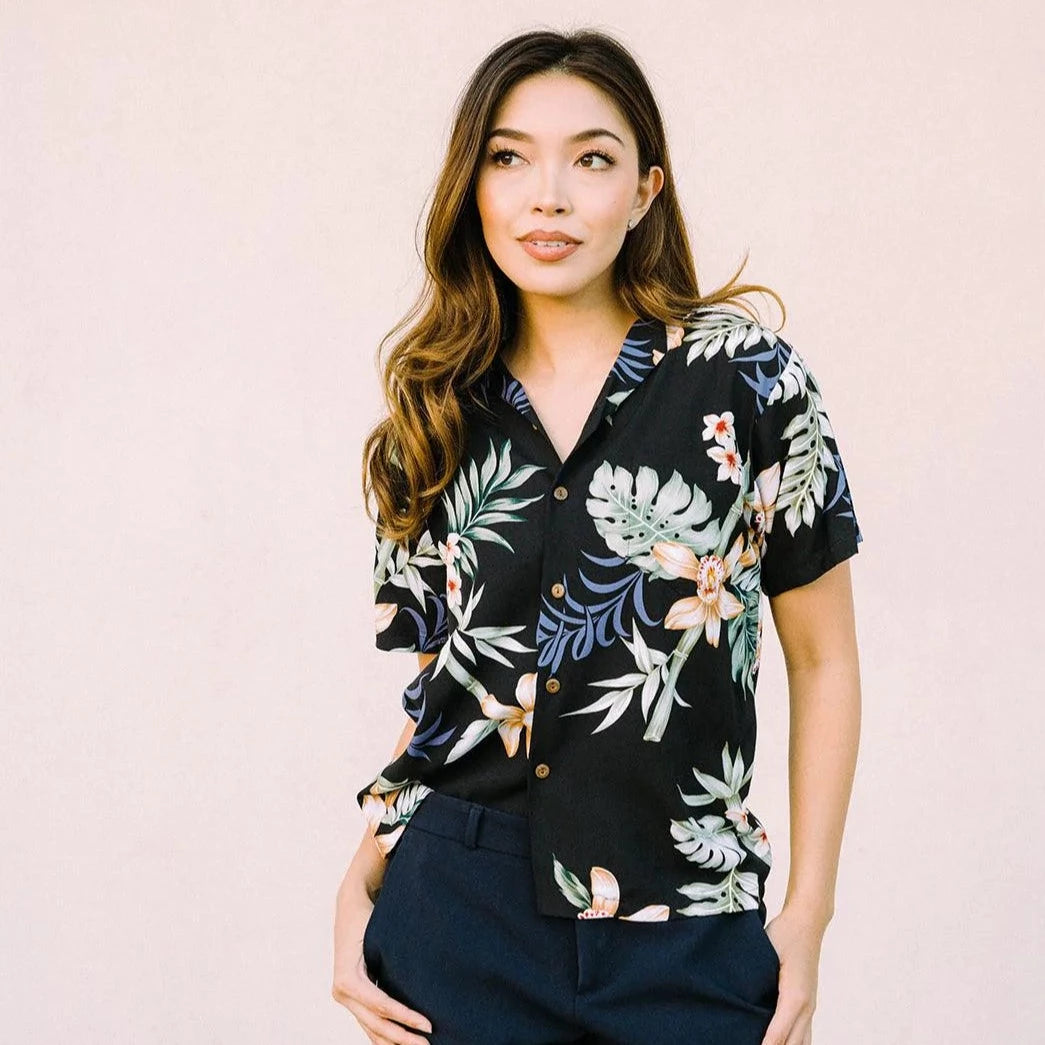 Wailuku Orchids Short Sleeves Aloha Shirt