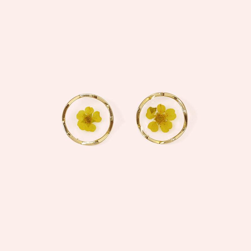 Single Flower Gold Stud Earrings - Handmade Dry Flower Art Flowers Earrings - Ninth Isle, Made with Aloha