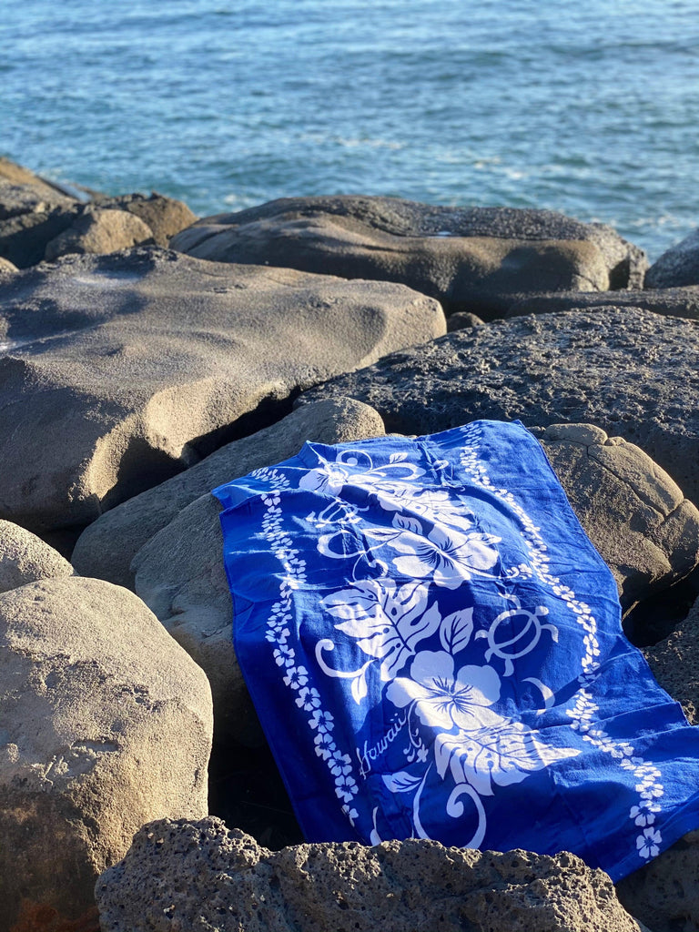 Blue Flowers Panel Hawaii Beach Towel, 2 Sizes - Ninth Isle, Made with Aloha
